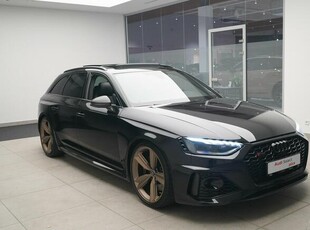 Audi RS4 RS 2.9 TFSI 450KM Panorama Matrix B&O Exclusive