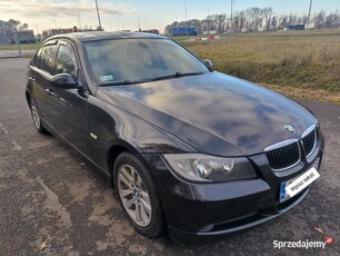 BMW 3 E90 318d sedan