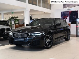 BMW Seria 5 520d xDrive M Sport Edition