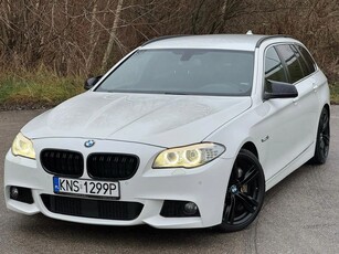 BMW Seria 5 525d xDrive Touring Sport-Aut