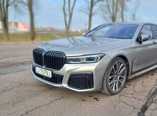 BMW Seria 7 750Li xDrive sport