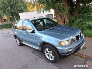 BMW X5 3.0 benzyna