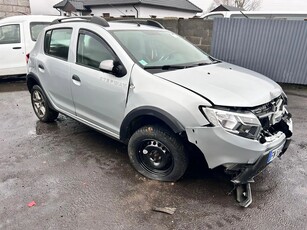 Dacia Sandero Stepway TCe 90 (S&S) Celebration