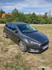 Ford Focus 2.0 benzyna skórzane wnętrze