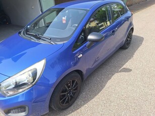 Kia Rio 1.2 L