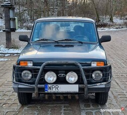 Lada Niva 4x4 terenowa - unikalny stan oraz NIESPOTYKANY przebieg!