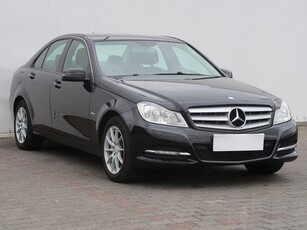 Mercedes-Benz Klasa C W204 , Navi, Klimatronic, Parktronic, Podgrzewane siedzienia