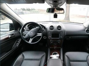 Mercedes-Benz ML350