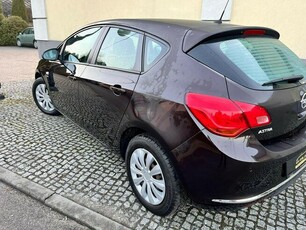 Opel Astra Bardzo dobry stan. Grzana kierownica. Klimatronik.