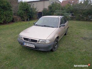 Opel Astra F Sedan 1.4 60KM