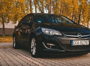 Opel Astra 1.4 Turbo Edition