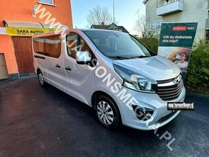 Opel Vivaro Combi 2.9t 1.6 CDTI BIturbo Manual