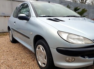 Peugeot 206 1.4 X-Line