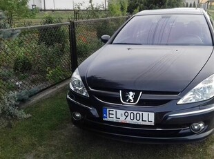 Peugeot 607