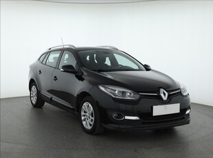 Renault Megane III , Klimatronic, Tempomat, Parktronic, Podgrzewane siedzienia