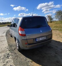 Renault Scenic II 2005r. 1.6 LPG