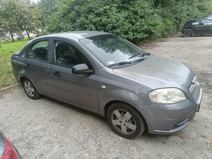 Sprzedam Chevroleta Aveo 2OO7 z gazem