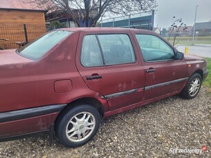 Sprzedam VW Wento 1.9D 1993