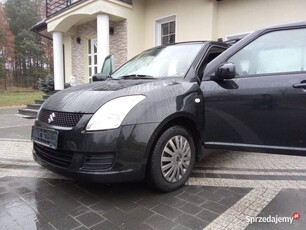 Suzuki Swift 5d h/b 1.3 benzynka z klimatyzacja