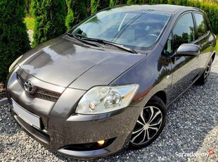 Toyota Auris 2.0 D4D KLIMATYZACJA Elektryka Skrzynia 6 BdbStan ŚLICZNA !