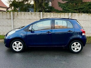 Toyota Yaris II 1.3 16V 101KM Klimatyzacja Alufelgi