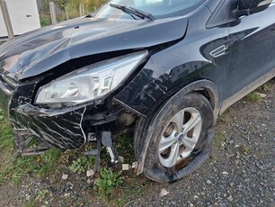 Uszkodzony Ford Kuga 2016 130.000