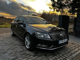 Volkswagen Passat 2.0 TDI Highline R-Style