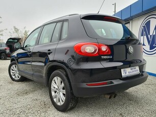 Volkswagen Tiguan 4x4 Navi Kamera Skóra Grzane Fotele Tempomat Sensory Komputer Alu