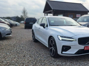 Volvo S60 B5 AWD plus dark III (2018-)