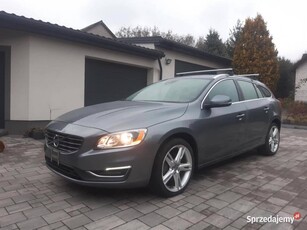 Volvo V60 T5 2.5 AWD