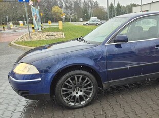 VW PASSAT B5 LIFT SEDAN 1900 TDI+HAK+KLIMA !!!