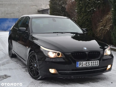 BMW Seria 5 523i Edition Exclusive