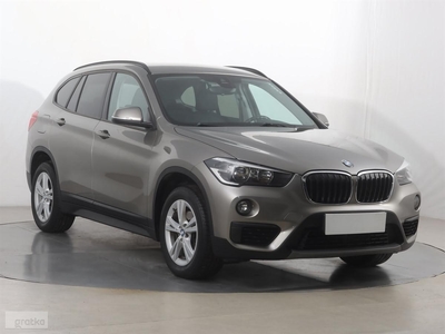 BMW X1 F48 , Salon Polska, Serwis ASO, Automat, Navi, Klimatronic,