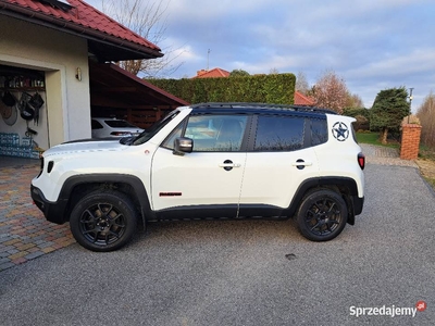 Jeep renegade trailhawk 2020 rok 1.4