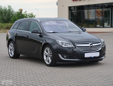 Opel Insignia , Skóra, Navi, Xenon, Bi-Xenon, Klimatronic, Tempomat,