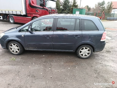 Opel zafira 1.9 2007 r