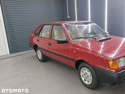 Polonez Caro