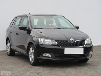 Skoda Fabia III , Salon Polska, Klima, Tempomat, Parktronic