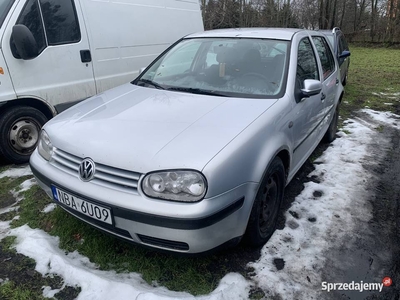 Sprzedam golfa 1.9tdi 90 koni