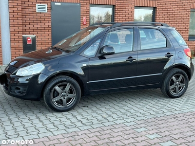 Suzuki SX4 1.6 GS / Premium