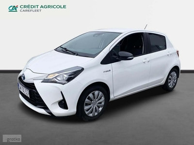 Toyota Yaris III Hybrid 100 Active Hatchback. DW7AJ53