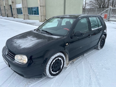 Volkswagen Golf IV benzyna, 1998r