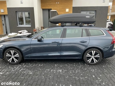 Volvo V60 B3 B Momentum Pro