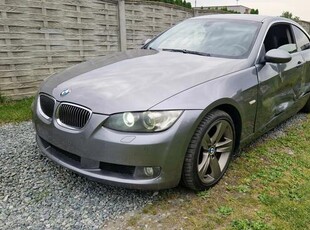 Sprzedam BMW E92 330D