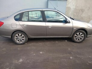 Sprzedam samochód Renault Thalia 1.1 z 2011 roku