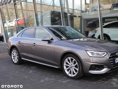 Audi A4 35 TFSI mHEV Advanced