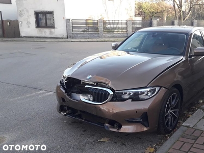 BMW Seria 3 318d Luxury Line