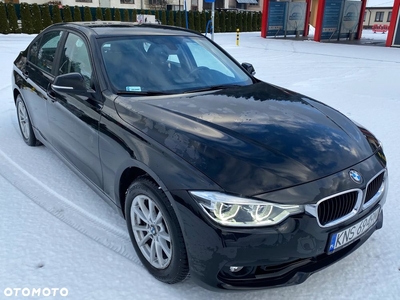 BMW Seria 3 318i