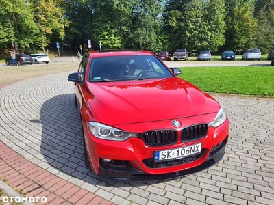 BMW Seria 3 328i Sport Line