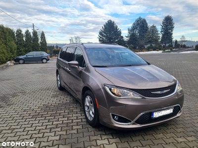 Chrysler Pacifica